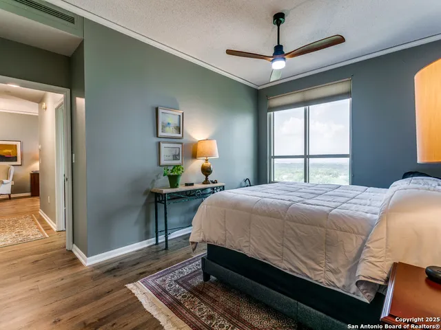 $100,000 | 1 Towers Park Lane, Unit 1901, San Antonio, TX 78209