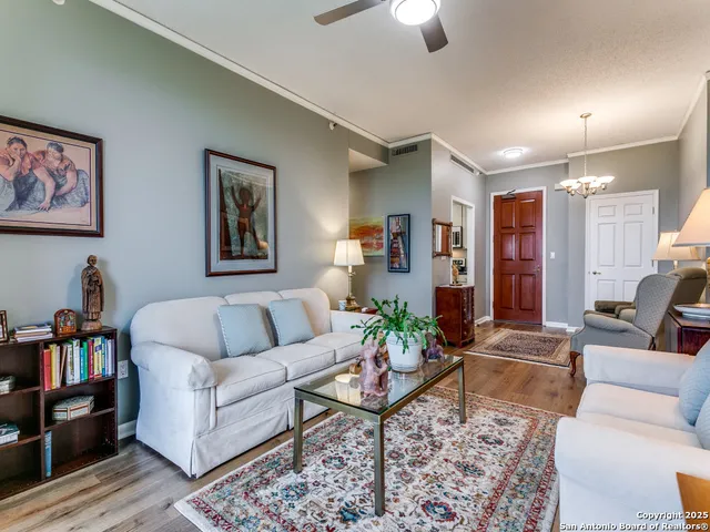 $100,000 | 1 Towers Park Lane, Unit 1901, San Antonio, TX 78209