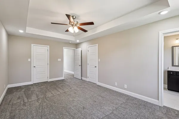 $319,400 | 326 Cardinal Crk Drive, Clarksville, TN 37040