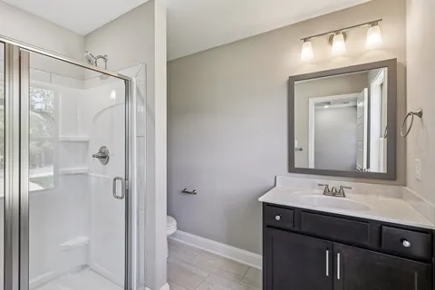 $319,400 | 326 Cardinal Crk Drive, Clarksville, TN 37040