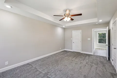 $319,400 | 326 Cardinal Crk Drive, Clarksville, TN 37040