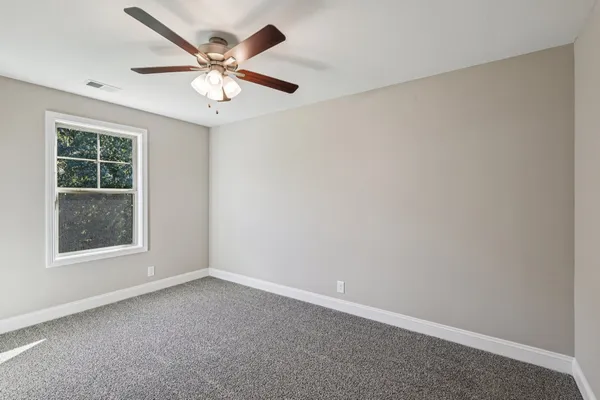 $319,400 | 326 Cardinal Crk Drive, Clarksville, TN 37040