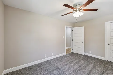 $319,400 | 326 Cardinal Crk Drive, Clarksville, TN 37040