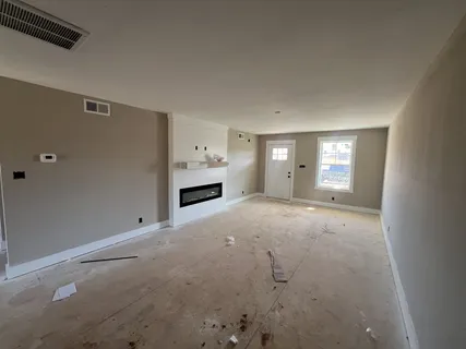 $319,400 | 326 Cardinal Crk Drive, Clarksville, TN 37040