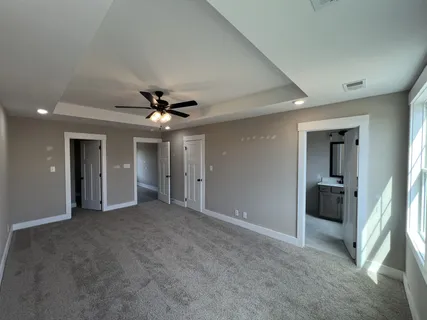 $319,400 | 326 Cardinal Crk Drive, Clarksville, TN 37040