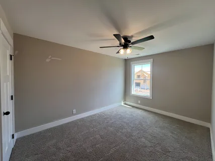 $319,400 | 326 Cardinal Crk Drive, Clarksville, TN 37040