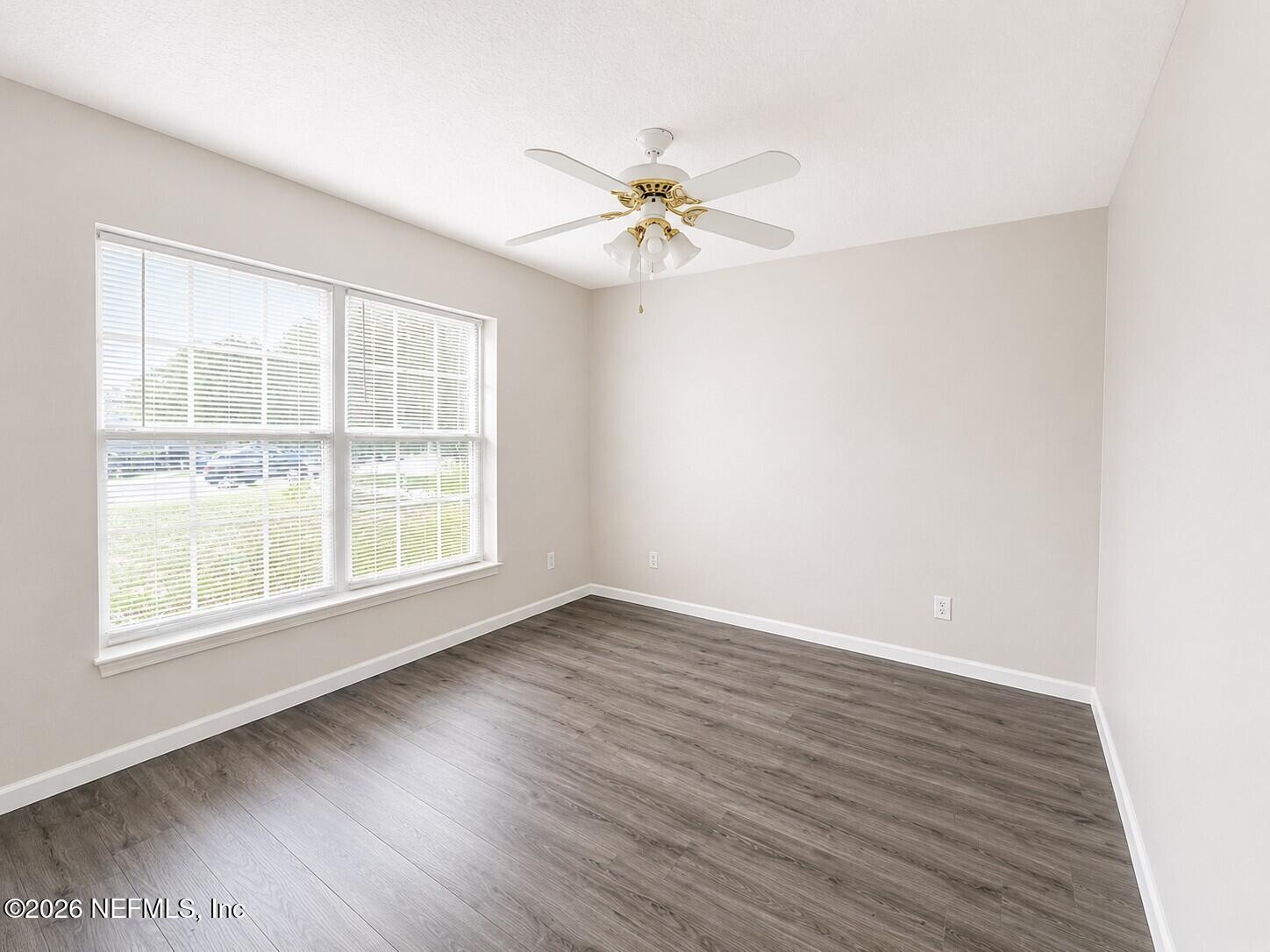 238 Ridge Crest Loop, Unit A Minneola, FL 34715 - Photo 13 of 17 Cuarto 1