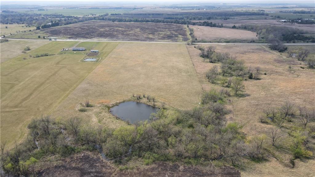919 Juneberry Road Burlington, KS 66839 - Photo 2 of 25