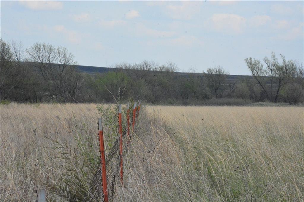 919 Juneberry Road Burlington, KS 66839 - Photo 7 of 25