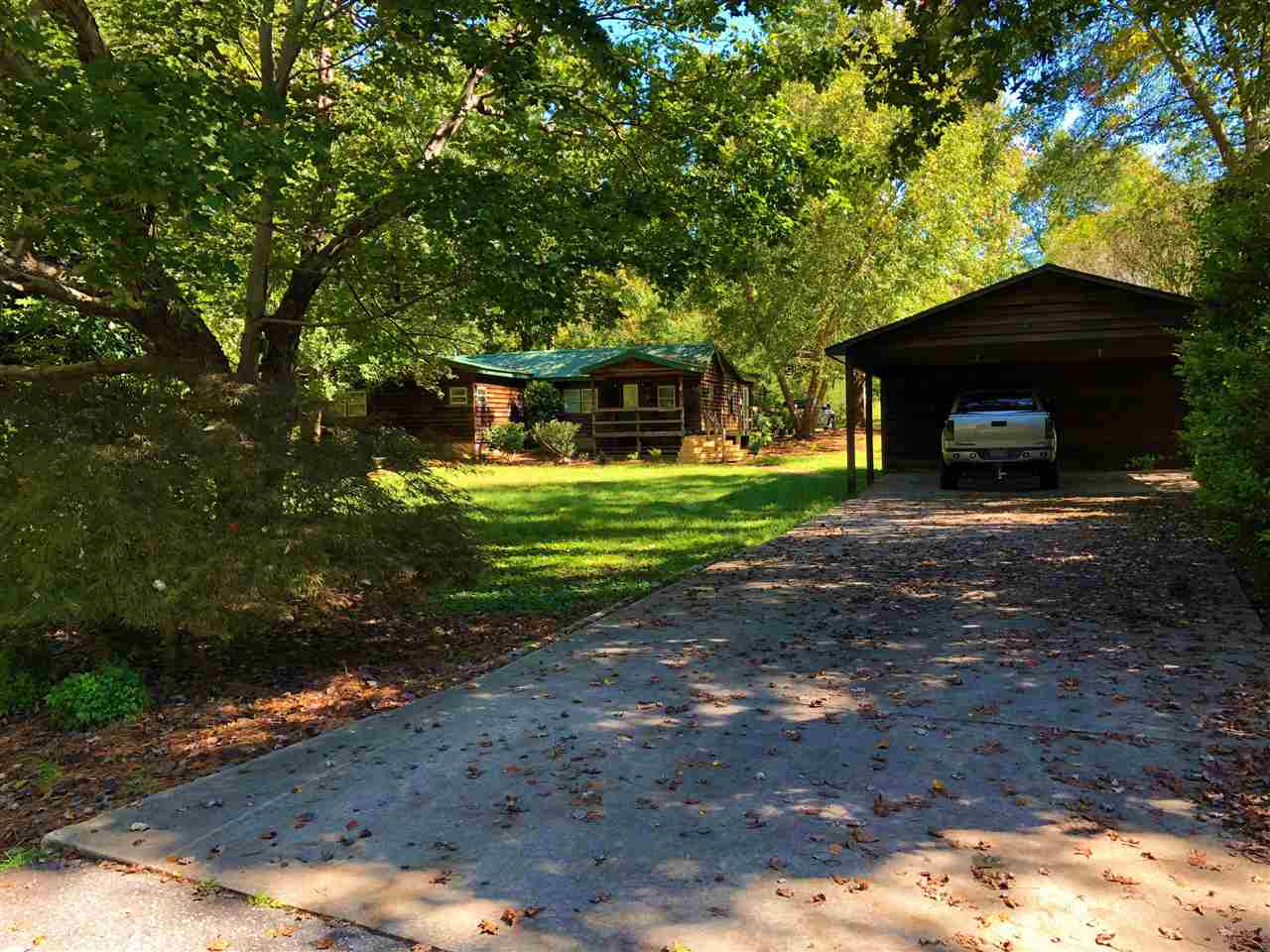 471 Chapel Road Greer, SC 29651 - Photo 1 of 18