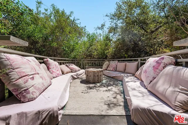 $8,500 | 22760 Chamera Lane, Topanga, CA 90290