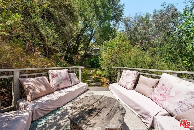 $8,500 | 22760 Chamera Lane, Topanga, CA 90290