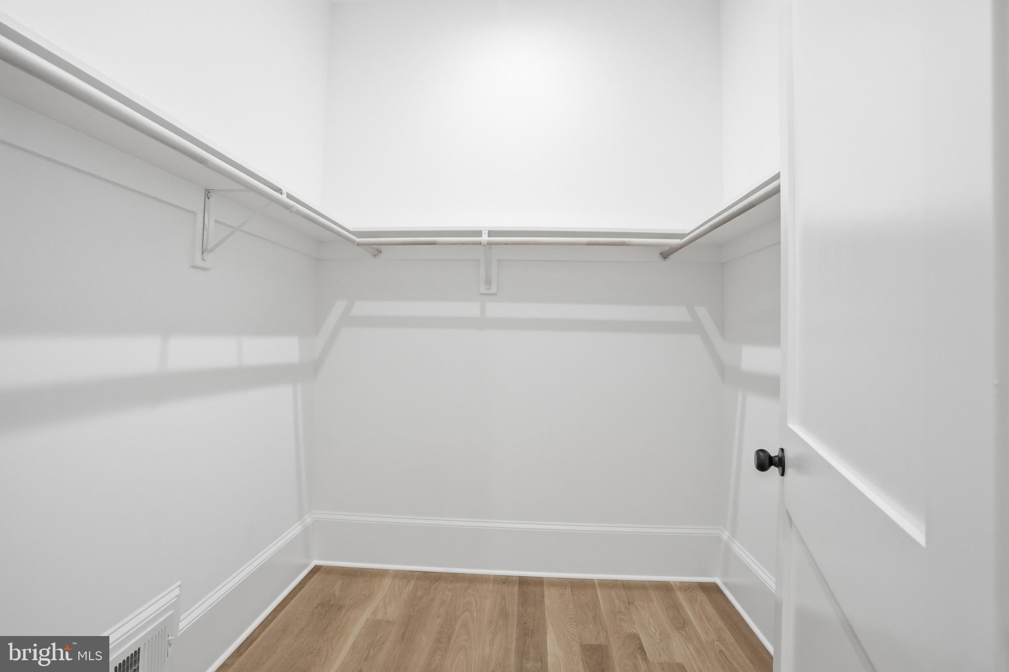 1142 Cameron Road Alexandria, VA 22308 - Photo 49 of 126