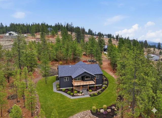 $779,000 | 6520 B Pne Rdg Way, Nine Mile Falls, WA 99026