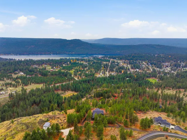 $779,000 | 6520 B Pne Rdg Way, Nine Mile Falls, WA 99026