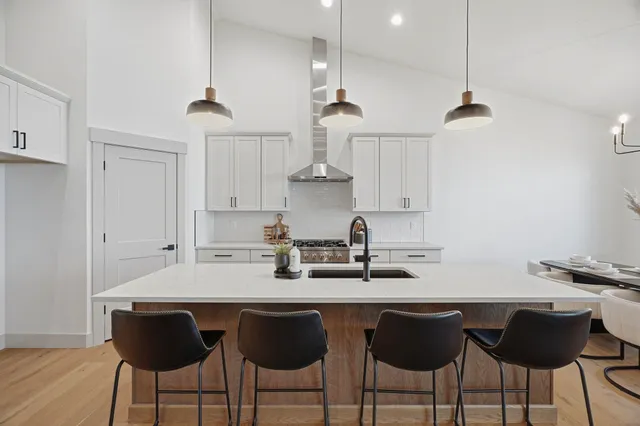 $779,000 | 6520 B Pne Rdg Way, Nine Mile Falls, WA 99026