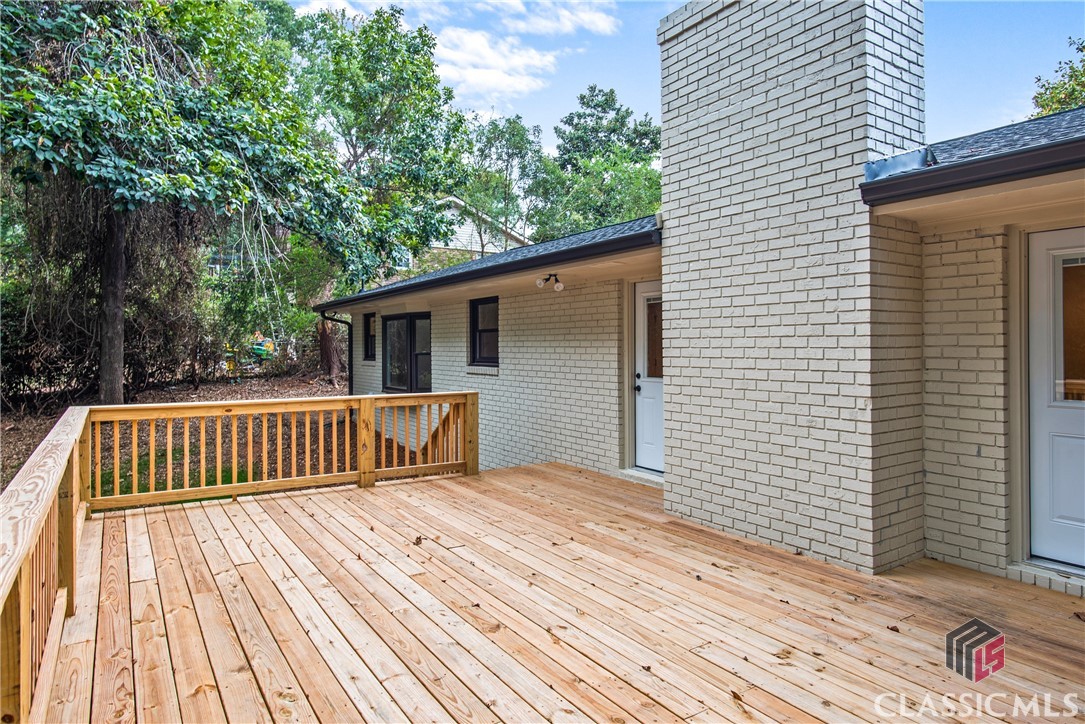 501 Cherokee Ridge Athens, GA 30606 - Photo 17 of 42 Oversized Back Deck