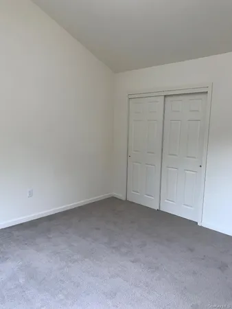 $3,150 | 106 Arlington Court, Bardonia, NY 10954