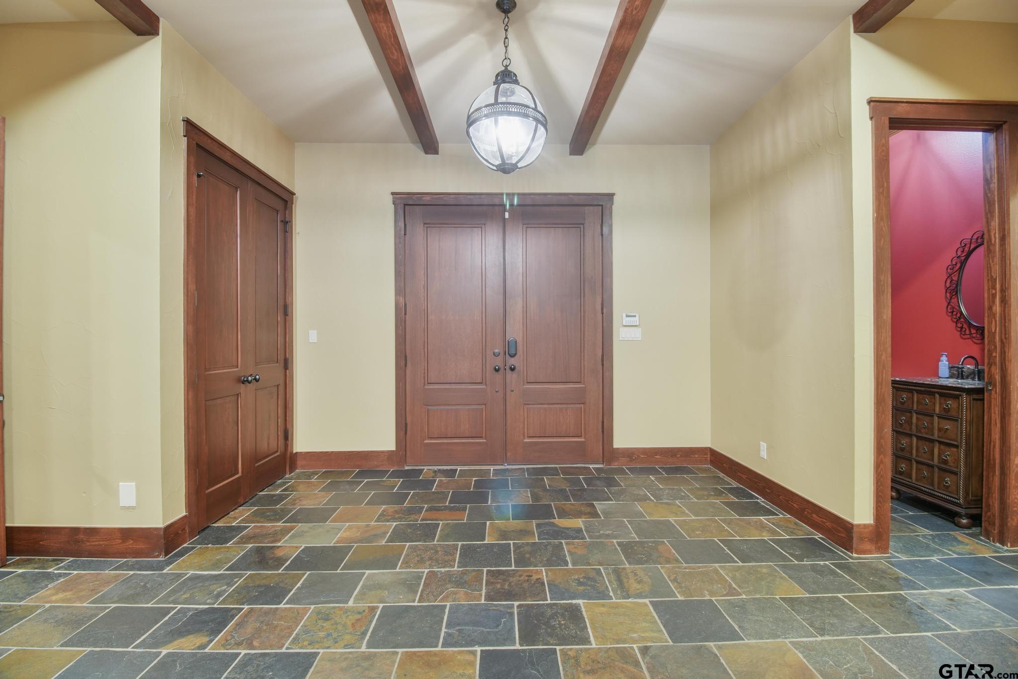 3025 Stonegate Boulevard Tyler, TX 75703 - Photo 4 of 48