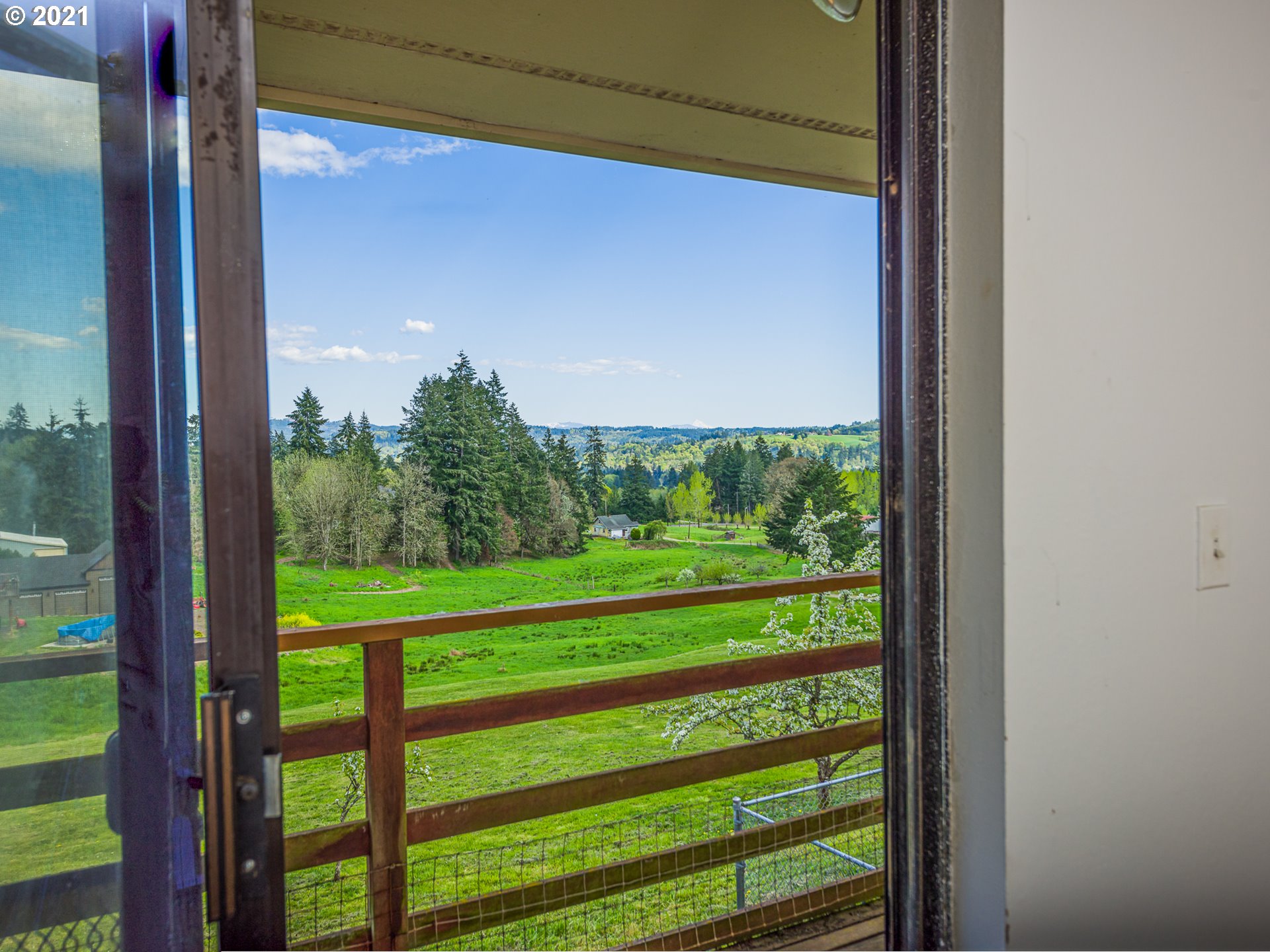 183 Wieri Road Woodland, WA 98674 - Photo 10 of 32 Gallery Image 10