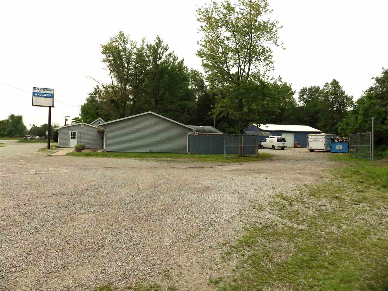 6007 Goshen Road Fort Wayne, IN 46818 - Photo 15 of 17