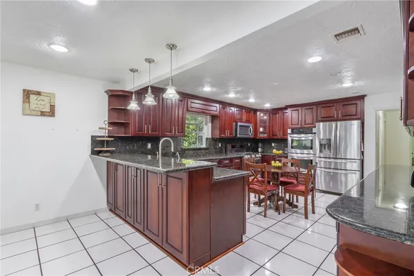 $1,424,950 | 9340 Burnet Avenue, North Hills, CA 91343