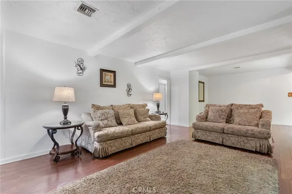 $1,424,950 | 9340 Burnet Avenue, North Hills, CA 91343