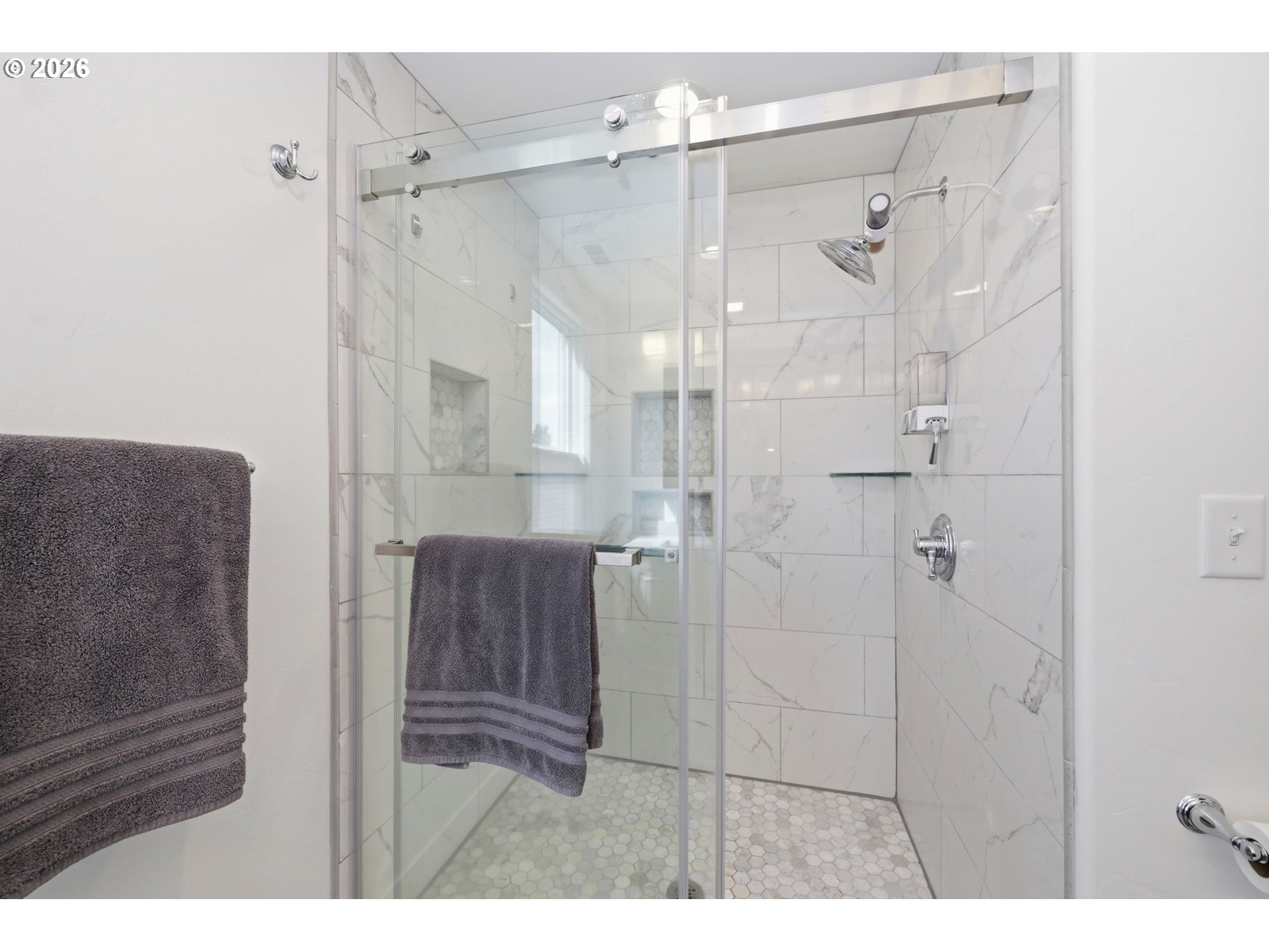 88160 Huston Road Veneta, OR 97487 - Photo 20 of 38 Bathroom, Attached