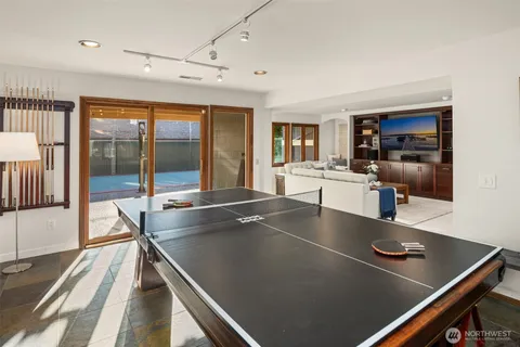 $3,850,000 | 4889 Forest Avenue Southeast, Mercer Island, WA 98040