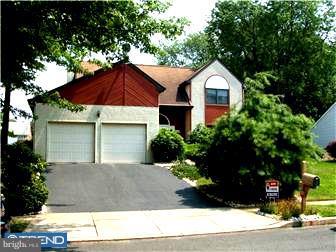 642 Stream Ridge Lane Feasterville-Trevose, PA 19053 - Photo 2 of 5 Gallery Image 2