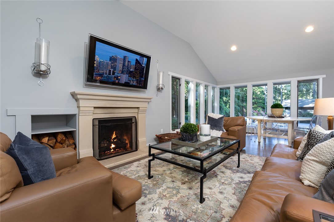 143 Moss Road Seattle, WA 98177 - Photo 10 of 28 Gallery Image 10