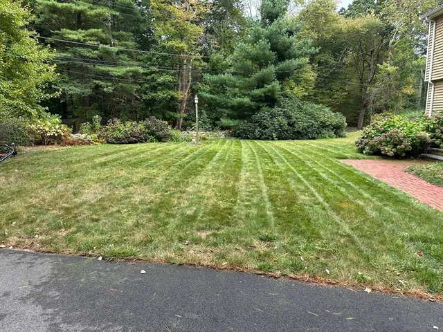 $2,550 | 2 Bow Street, Unit 2, Plainville, MA 02762