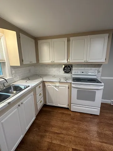 $2,550 | 2 Bow Street, Unit 2, Plainville, MA 02762