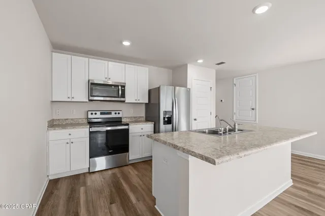 $2,300 | 5132 Rivergrass Drive, Panama City, FL 32404