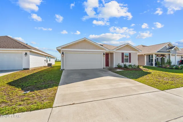 $2,300 | 5132 Rivergrass Drive, Panama City, FL 32404