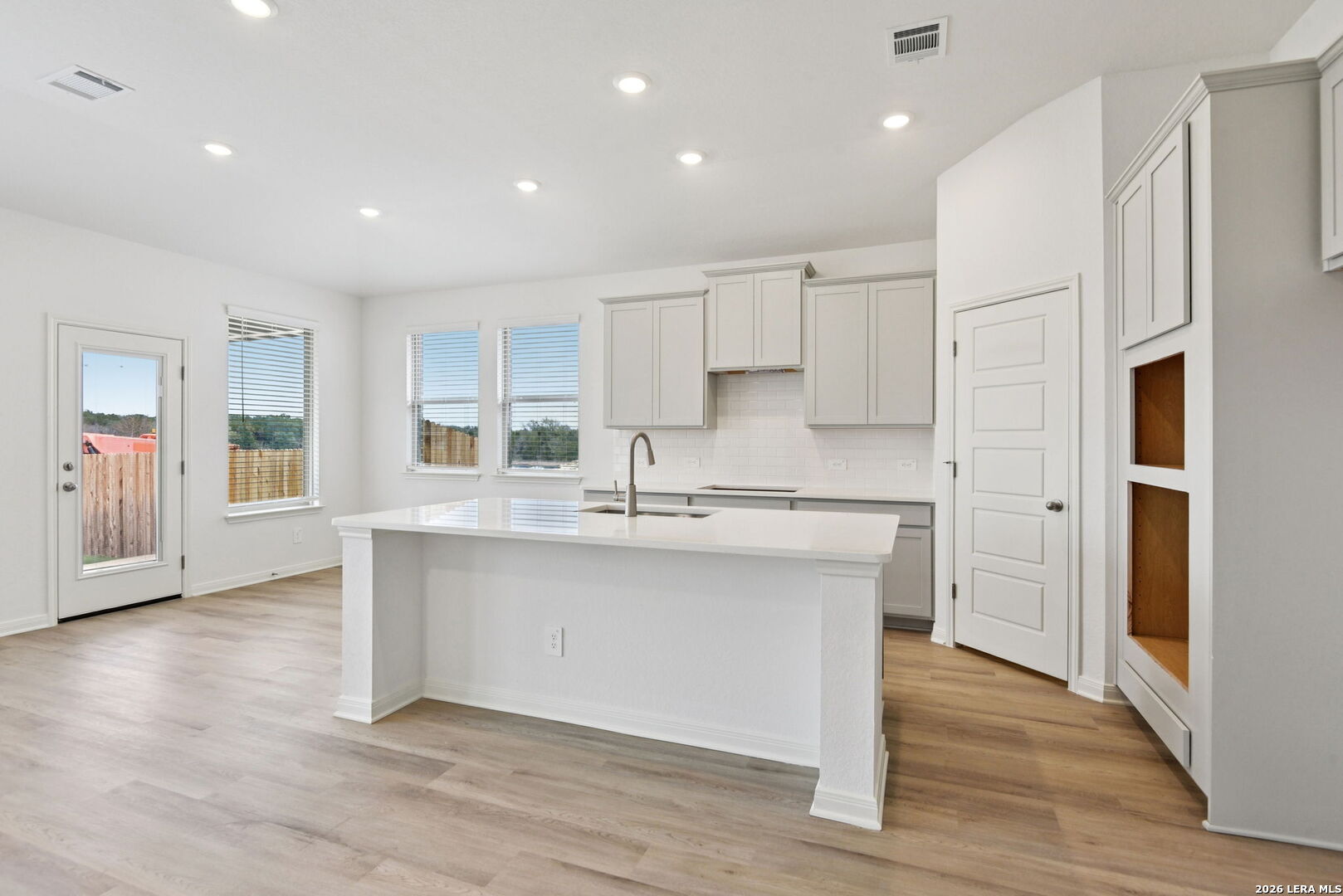 10413 Bluefish Way Boerne, TX 78006 - Photo 14 of 46