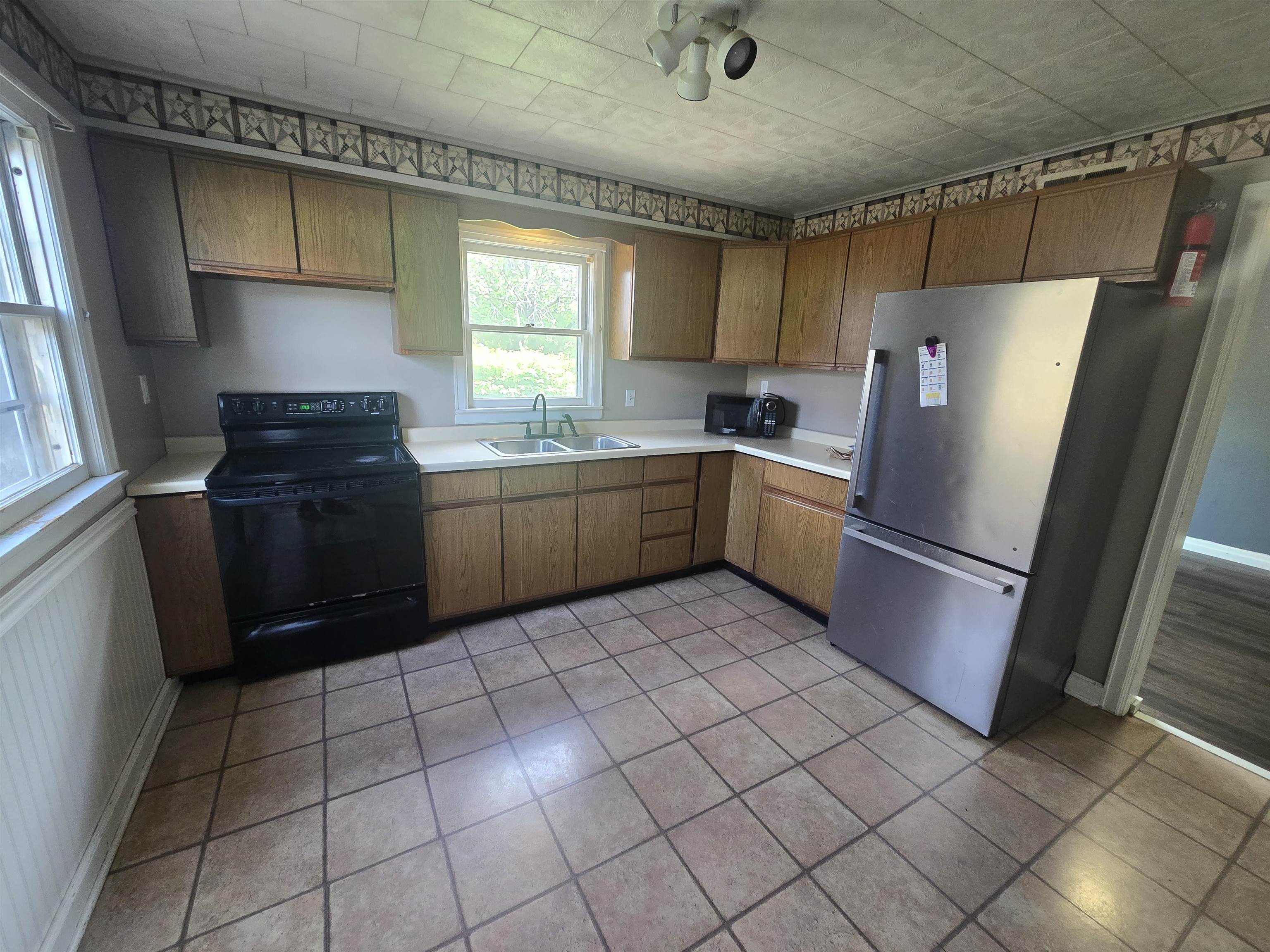211 North 3rd Street Oregon, IL 61061 - Photo 12 of 25