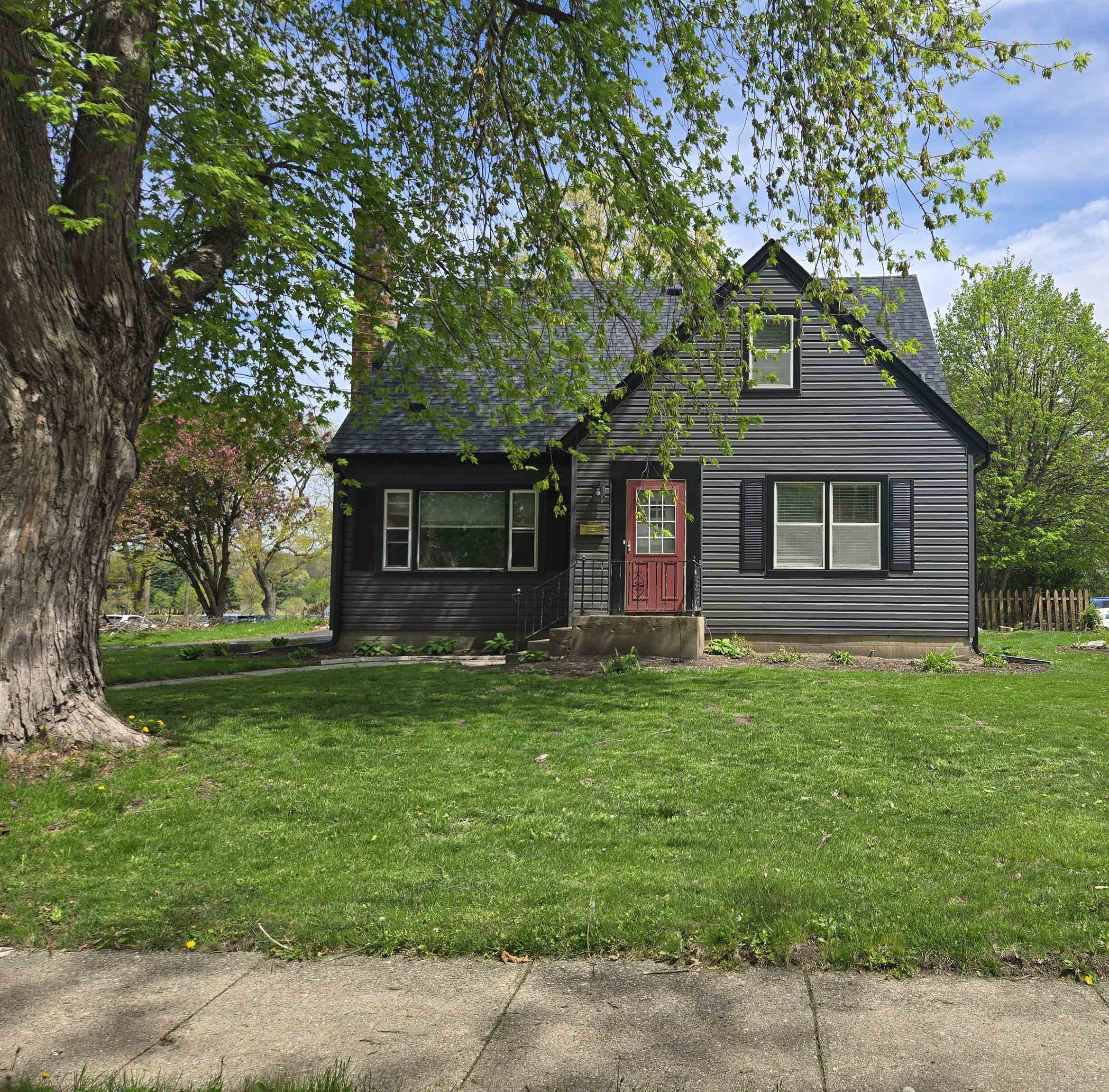 211 North 3rd Street Oregon, IL 61061 - Photo 3 of 25
