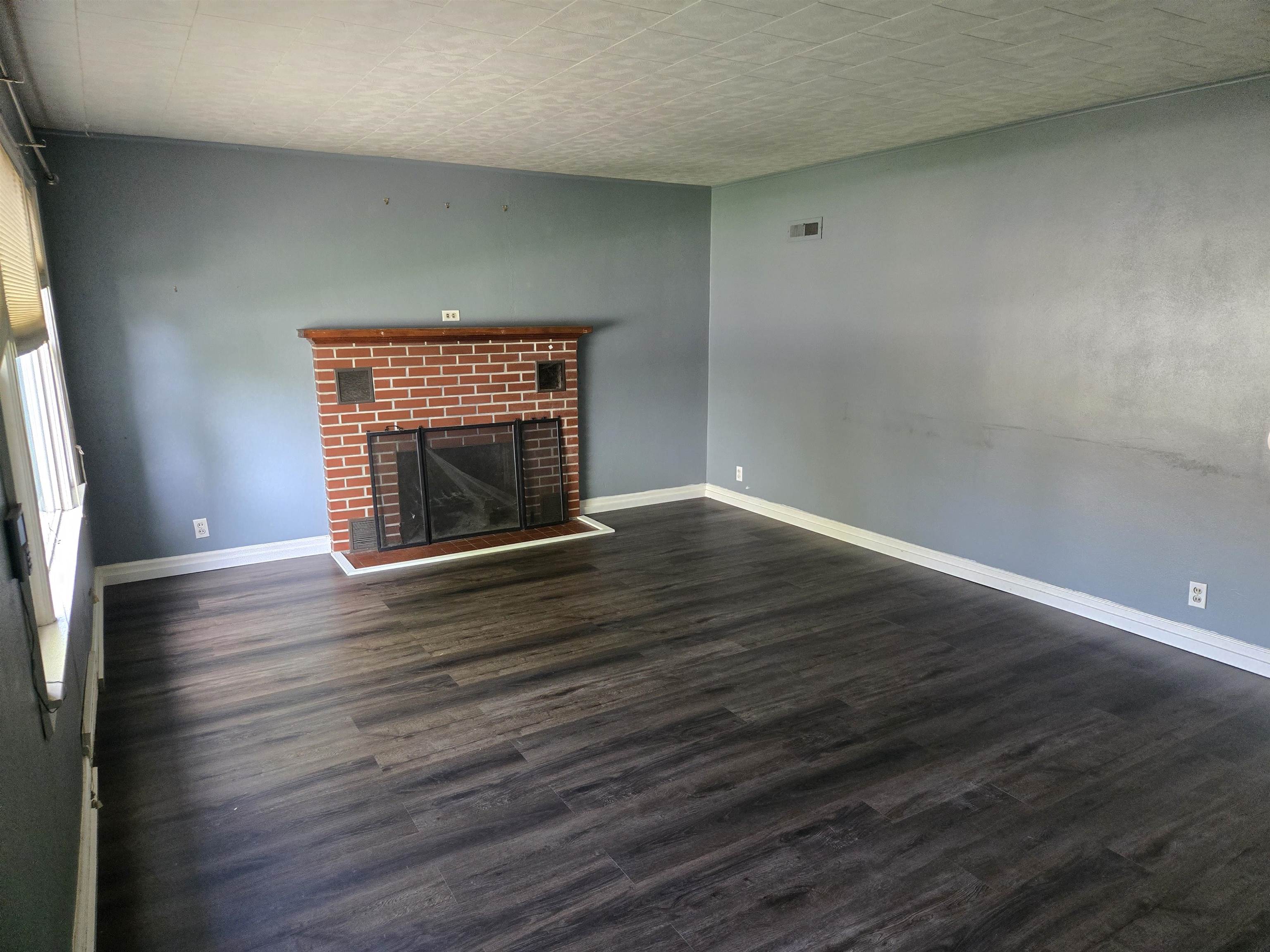 211 North 3rd Street Oregon, IL 61061 - Photo 8 of 25