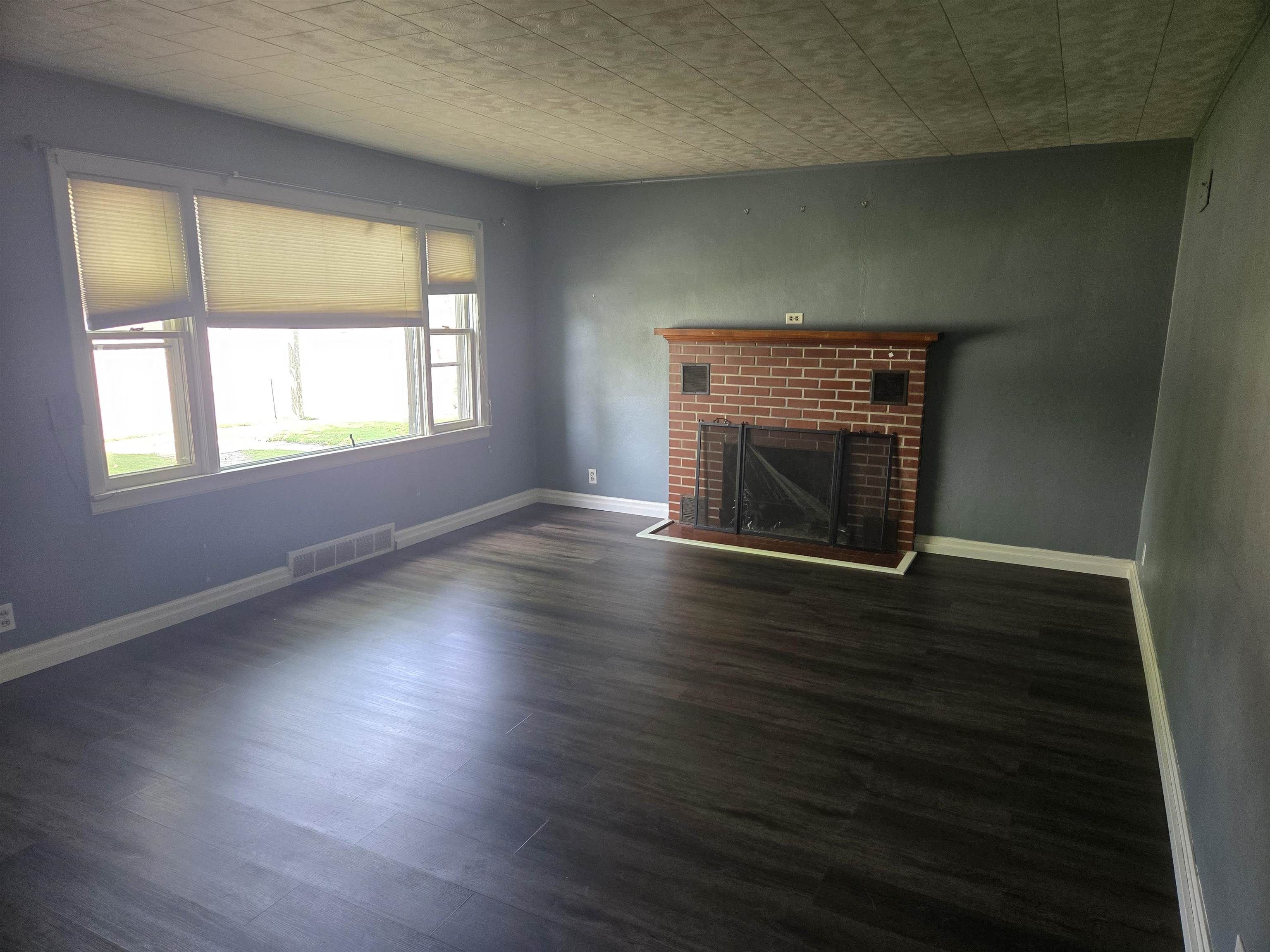 211 North 3rd Street Oregon, IL 61061 - Photo 9 of 25