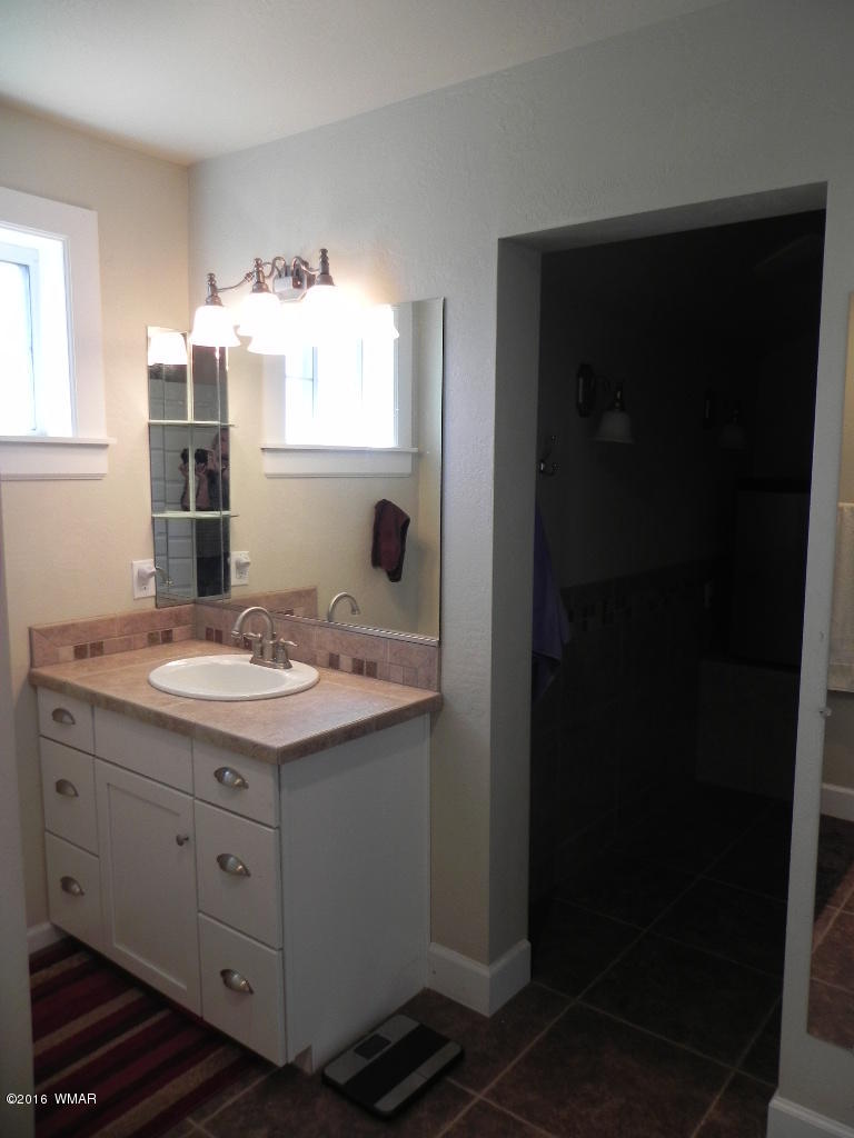 7540 Shumway Road Show Low, AZ 85901 - Photo 20 of 42