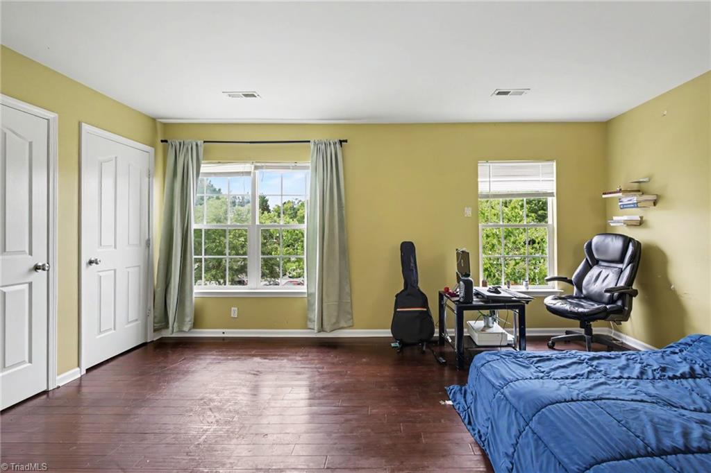 3813 Tarrant Trace Circle High Point, NC 27265 - Photo 20 of 27