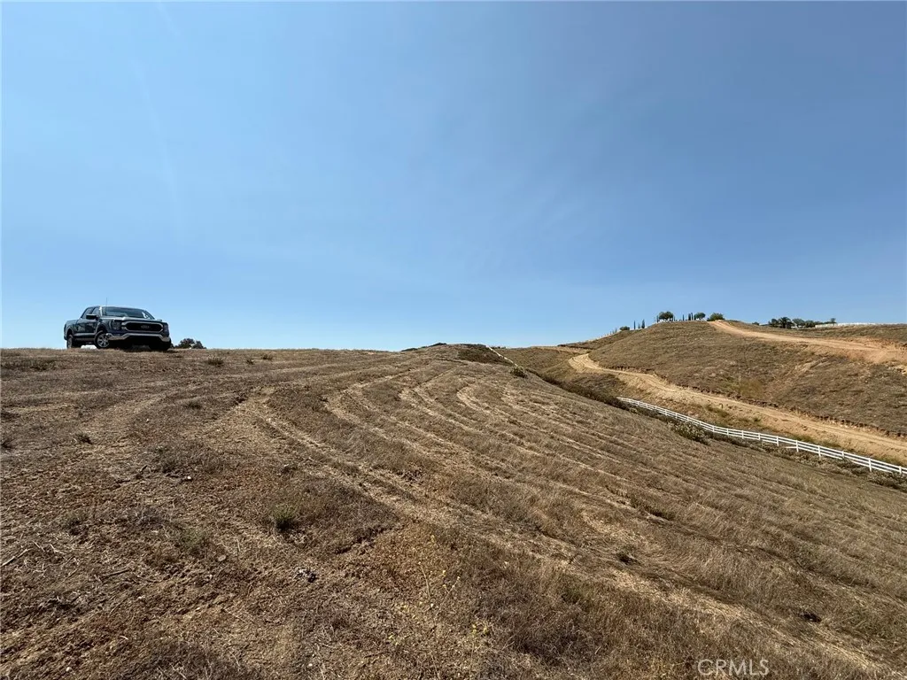 0 Paulita Road Temecula, CA 92592 - Photo 6 of 36 a view of ocean view with a mountain in the background