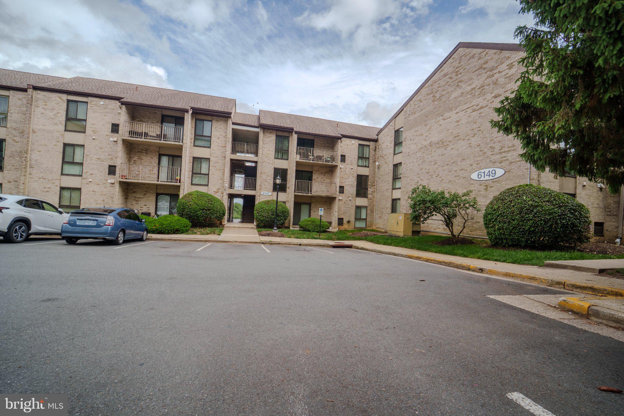 6147 Edsall Road, Unit N Alexandria, VA 22304 - Photo 28 of 28 Charming apartment complex exterior.