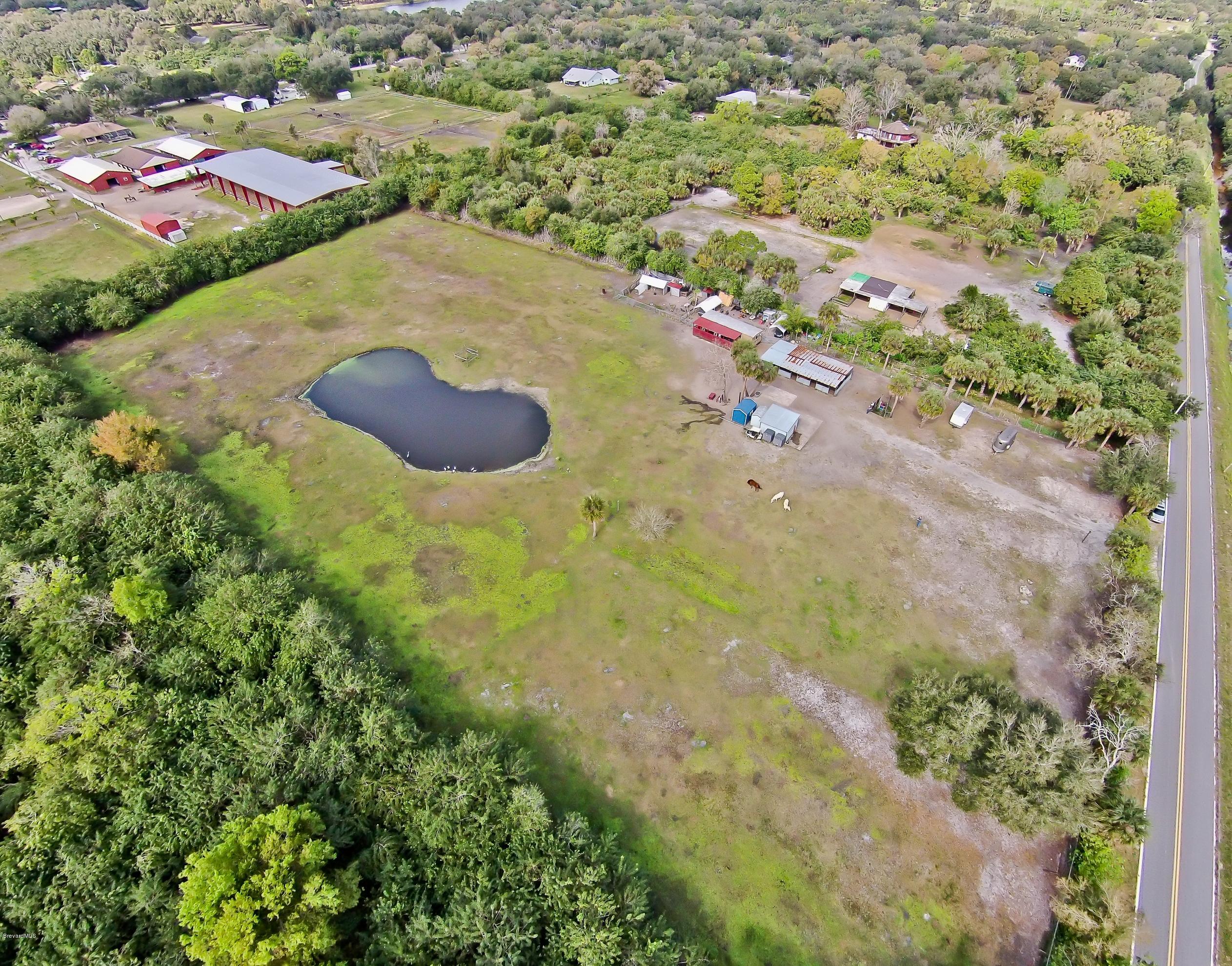 600 Gray Road Cocoa, FL 32926 - Photo 8 of 17 600 Gray-9