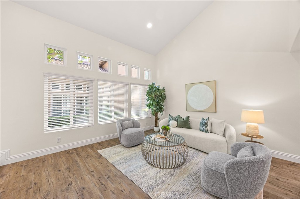 59 Fuente Rancho Santa Margarita, CA 92688 - Photo 2 of 61