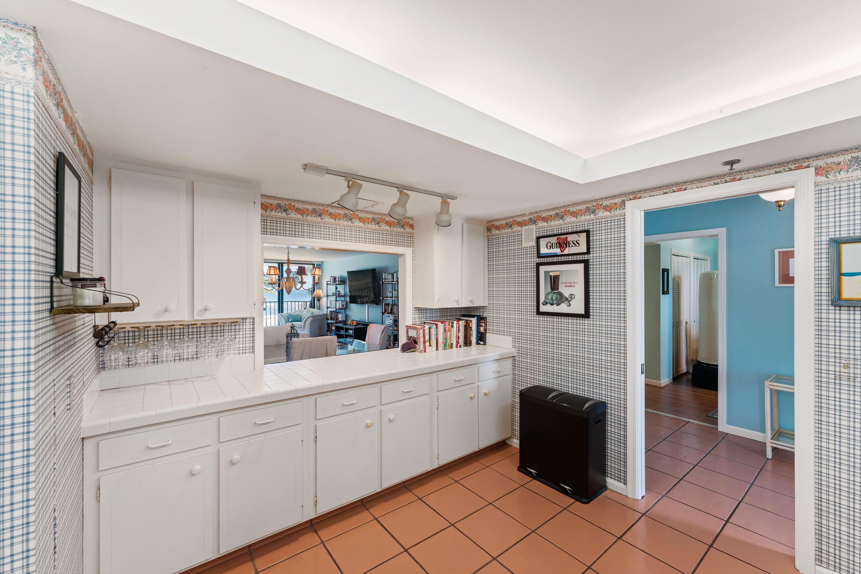 100 South Beach Road, Unit 202 Tequesta, FL 33469 - Photo 12 of 41 2AE05E6B-8F2A-4233-9F6D-6D940110E33A