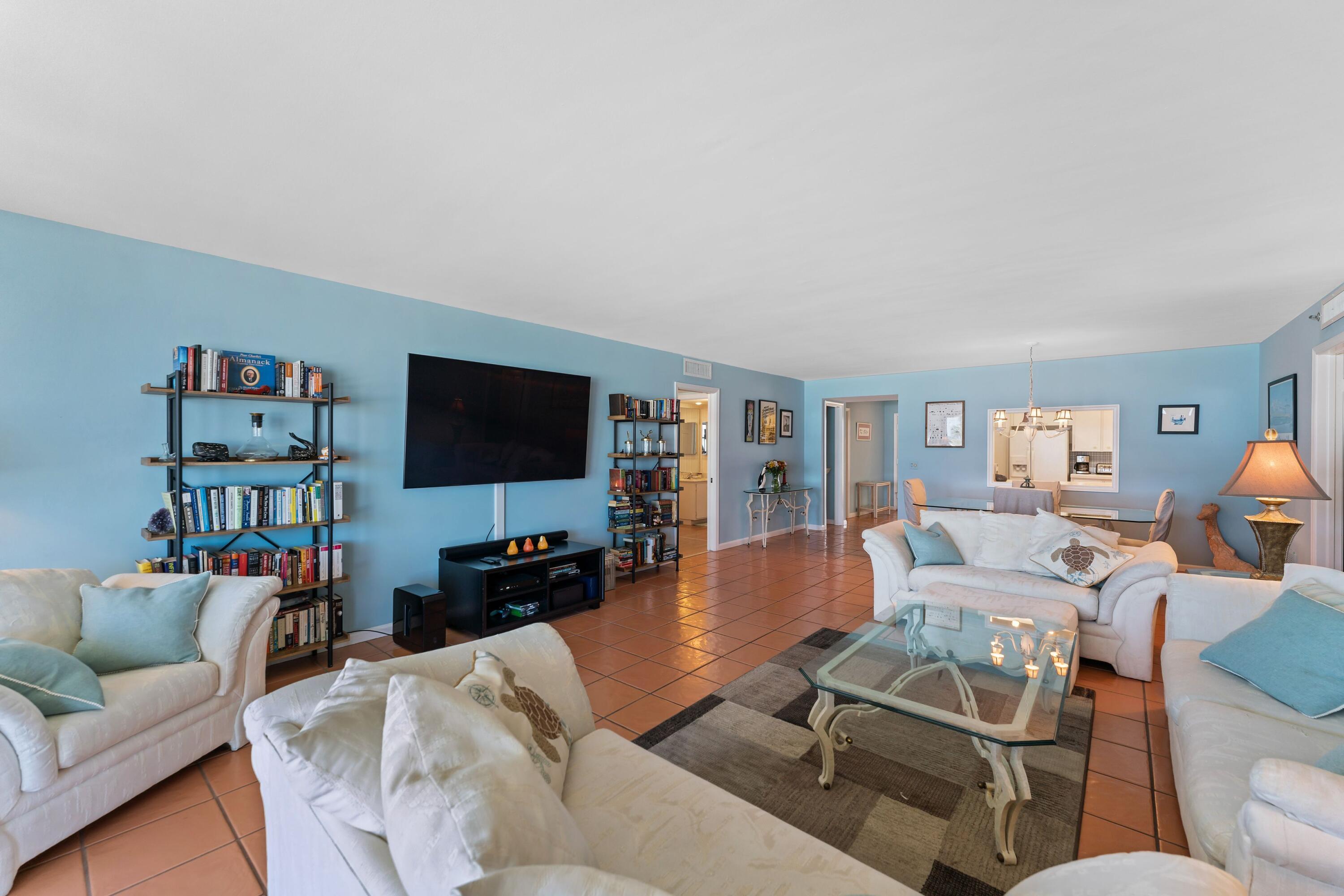 100 South Beach Road, Unit 202 Tequesta, FL 33469 - Photo 21 of 41 F7D9A82A-0720-47AF-AD53-F49CC45521F0