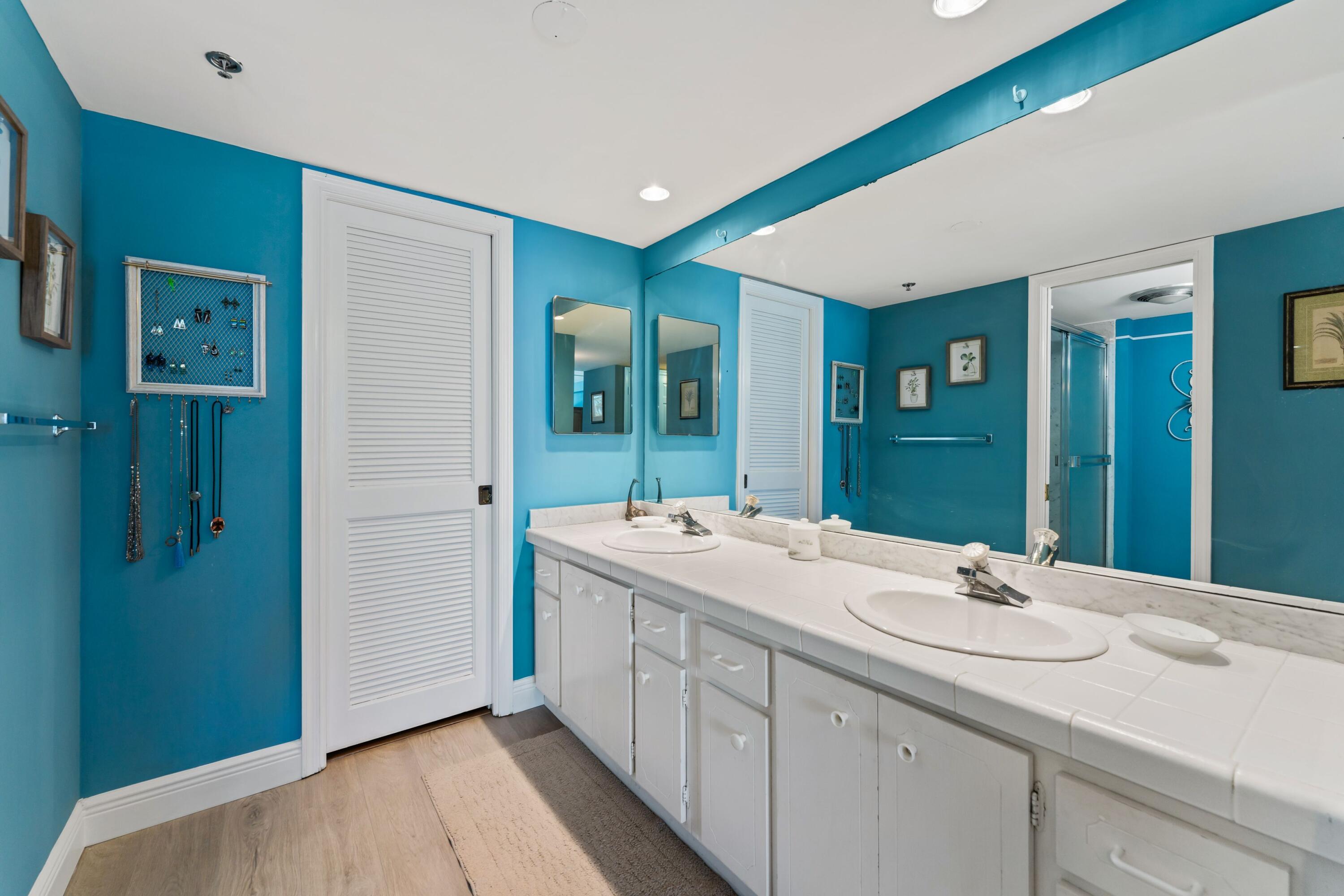100 South Beach Road, Unit 202 Tequesta, FL 33469 - Photo 25 of 41 E650C6A3-DE2E-4C8A-9B08-48827AF9891C
