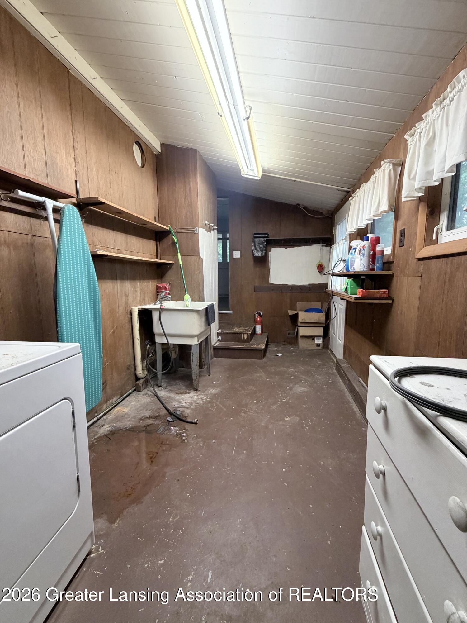 126 East 1st Street Perry, MI 48872 - Photo 24 of 25 IMG_7627